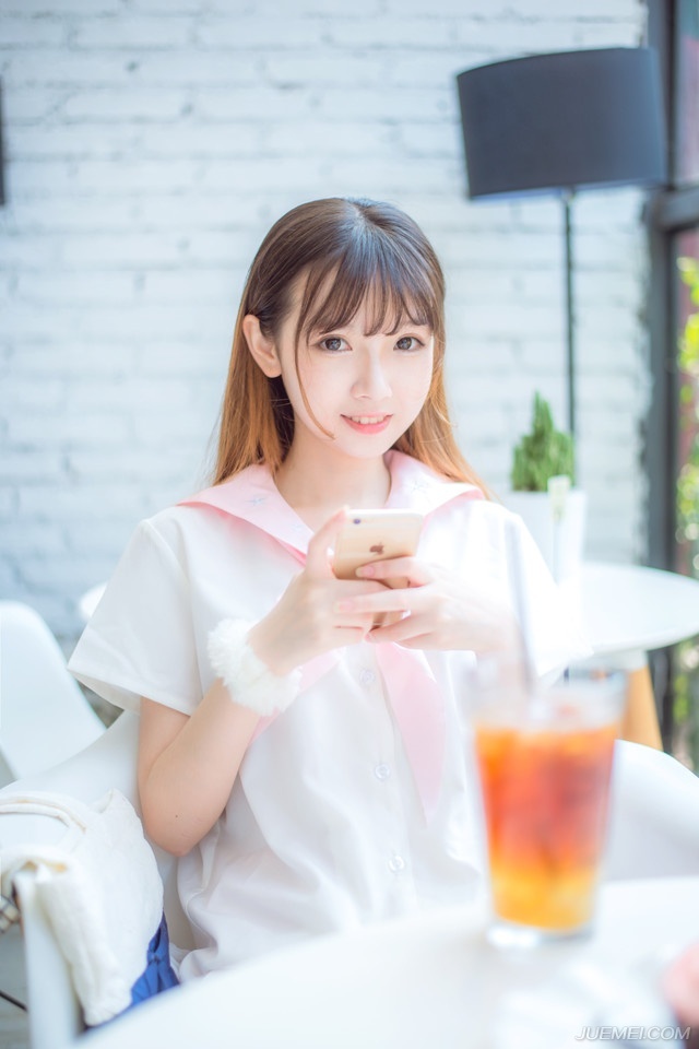 “攻！”抹了一把脸颊上渗出来的血水，吕蒙的目光瞬间变得森冷起来，没有再废话，陈到已经用他的行动告诉了吕蒙他的选择，既然找死，那边就成全你！
